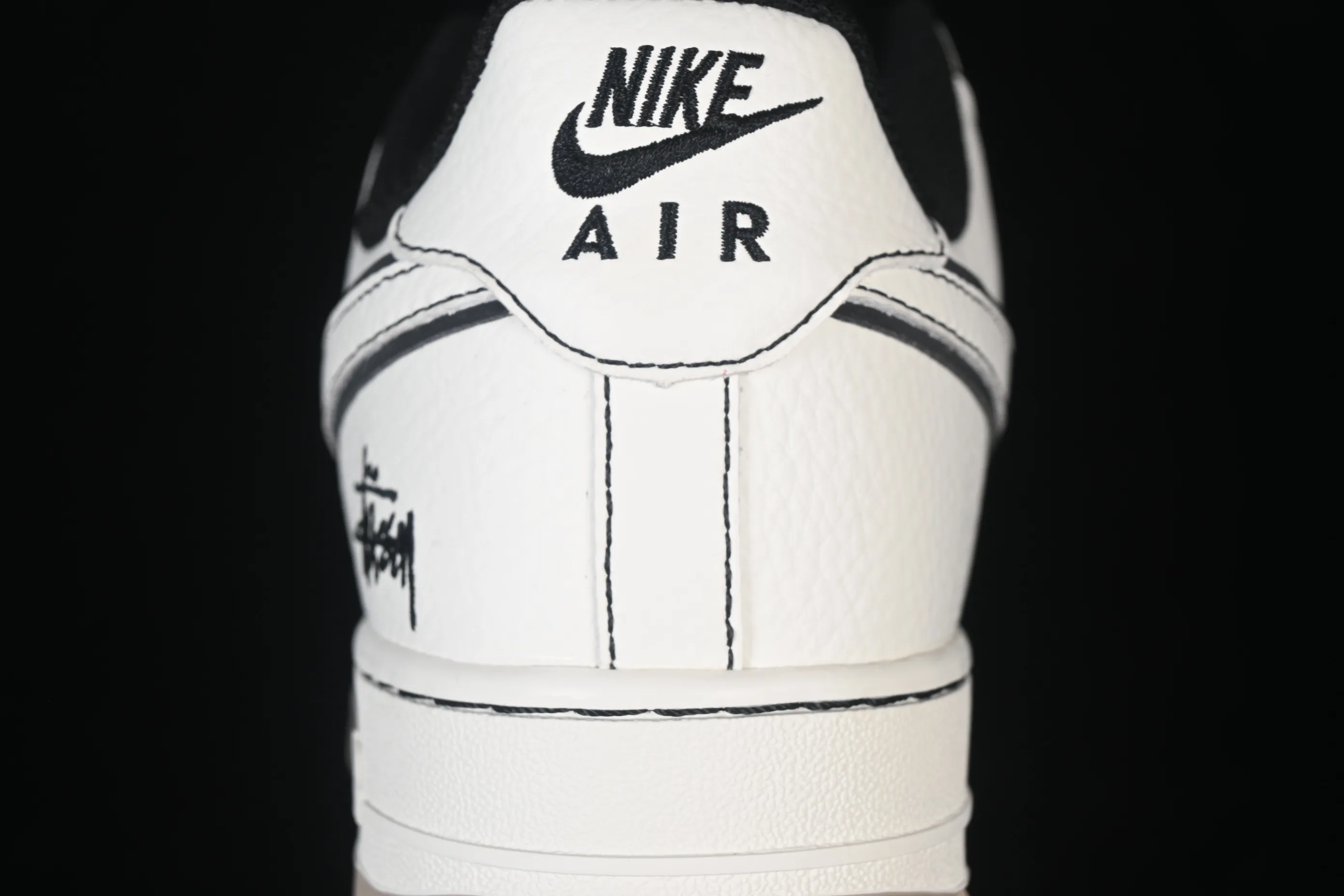 All categories Nk Air Force 1 Air Force series Nk Air Force 1 Low Air Force low-top Nike Air Force 1'07 Low Hand-painted style Air Force 1 low-top casual sneakers MM3399-819